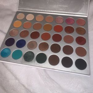 The Jacqueline Hill pallet by Morphe